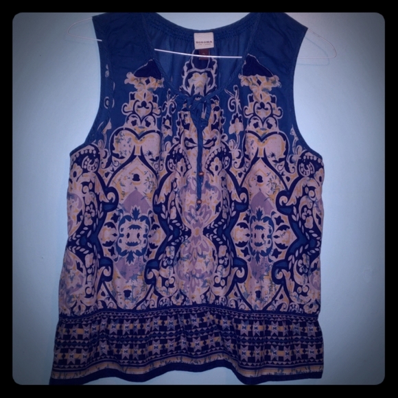 Sleeveless Smock Tank Top - Picture 1 of 5